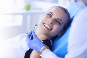 dentist explains reasons for pale gums