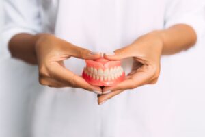 Which is Better: Full Dentures or Partial Dentures