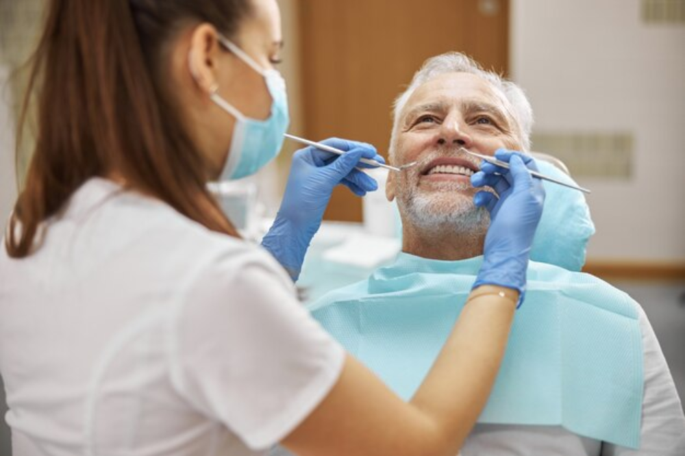 healthy-teeth-happy-seniors-dental-care-tips-for-older-adults