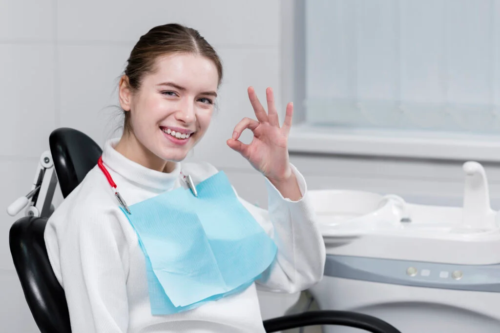 porcelain teeth veneers dentist