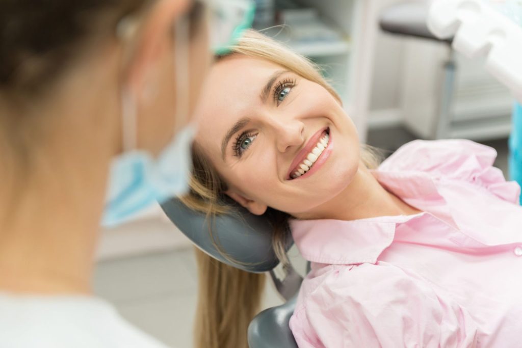 dentist near bridgeland-riverside